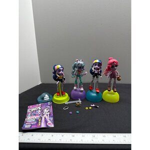 Snapstar CHIX Collectible Doll Set With Accessories & Stands For Kids